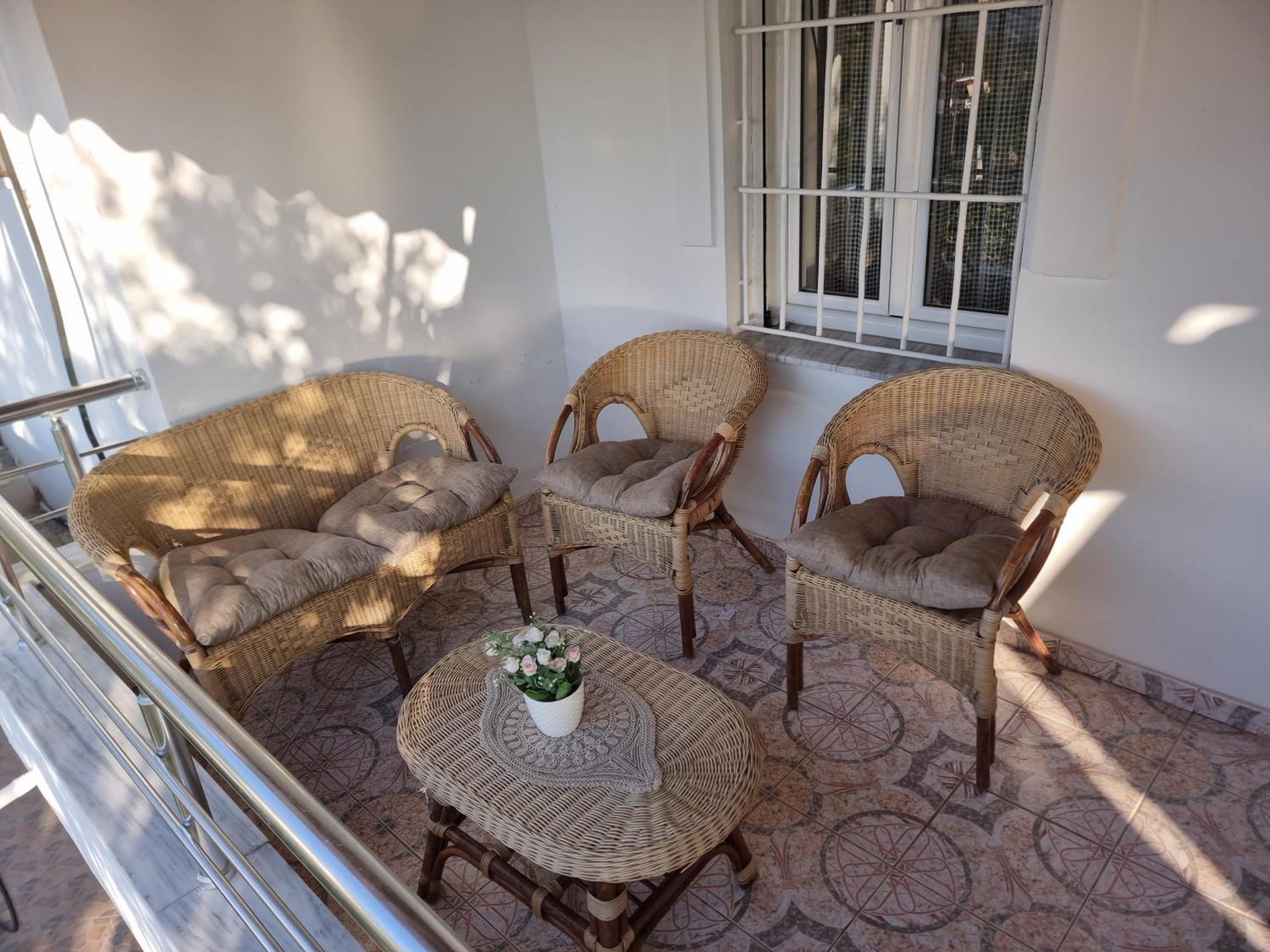 Отель Lida'S House Лукове Номер фото